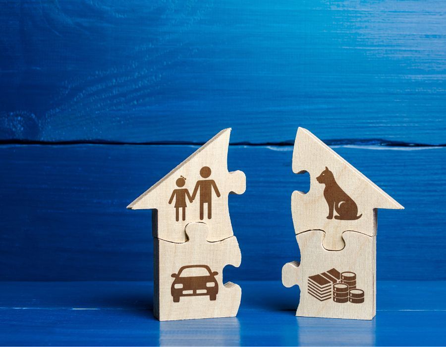 What is the average cost of divorce attorneys in Tomball, TX?